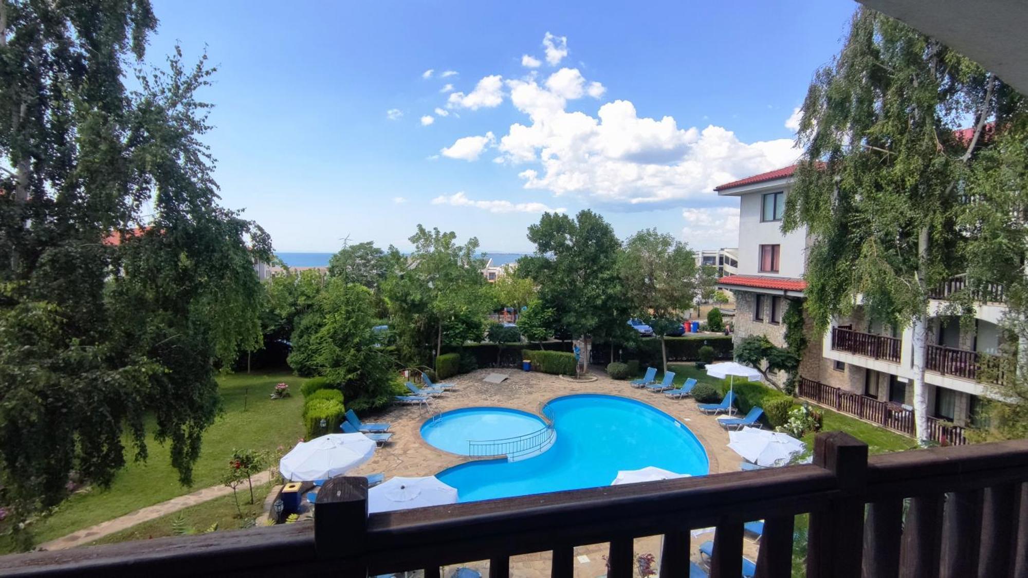 Marina Delfin Apartments - Top Location & Pet Friendly Sveti Vlas Eksteriør bilde
