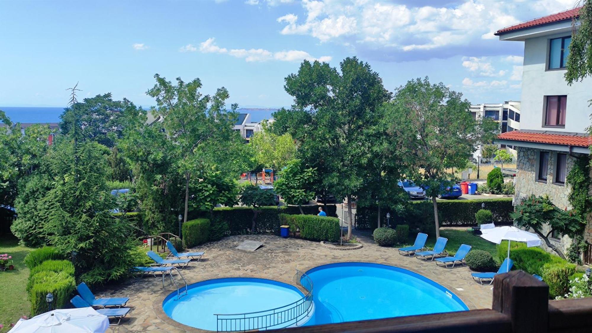 Marina Delfin Apartments - Top Location & Pet Friendly Sveti Vlas Eksteriør bilde