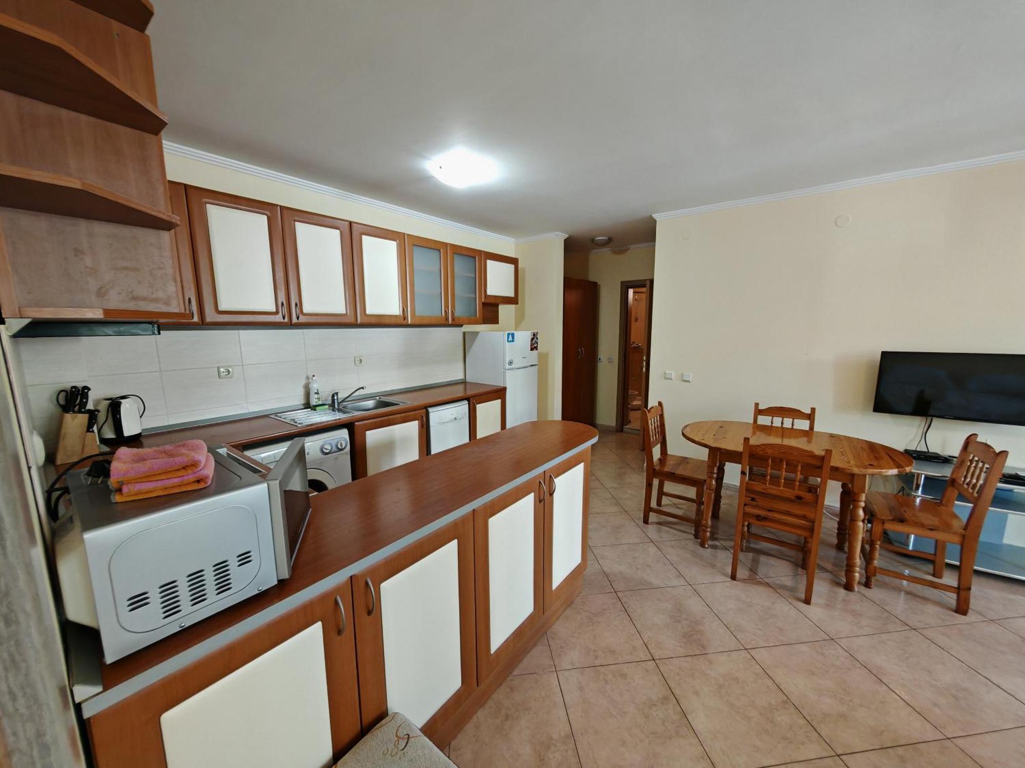 Marina Delfin Apartments - Top Location & Pet Friendly Sveti Vlas Eksteriør bilde