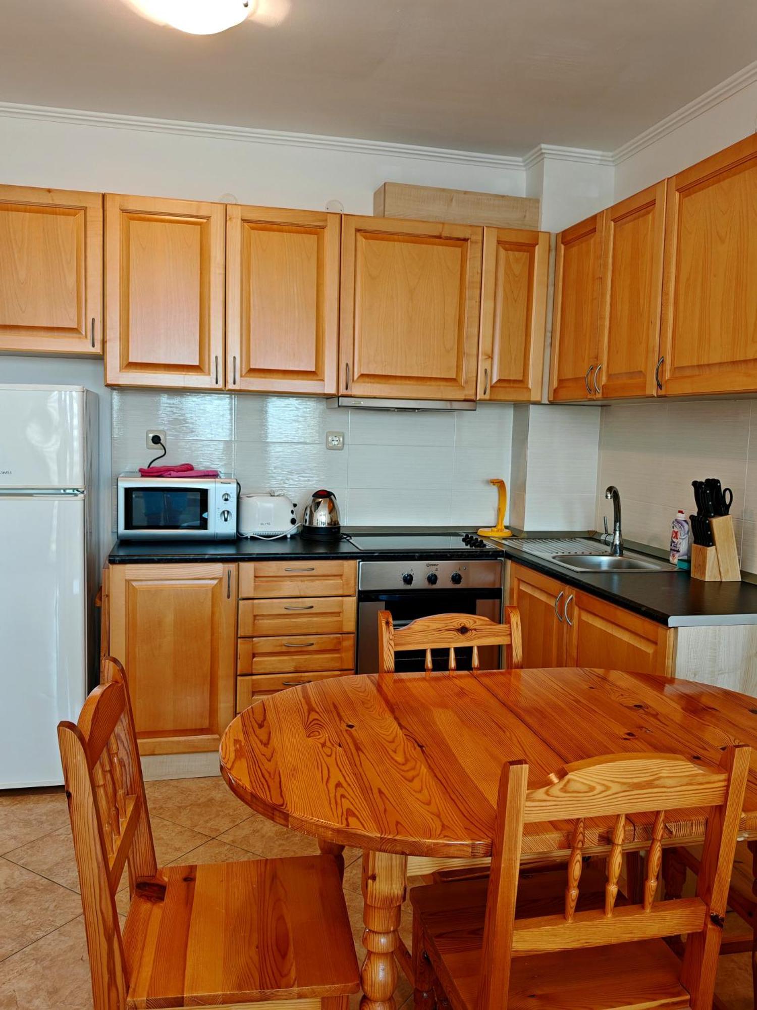 Marina Delfin Apartments - Top Location & Pet Friendly Sveti Vlas Eksteriør bilde